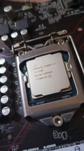 Processador Intel Core i7 7700 7ª Geração 4.2GHz LGA 1151