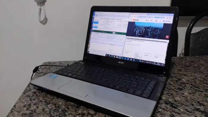 Notebook Acer i3 2330m de 2.2ghz c 320 hd. C 6gb ddr3 ( bom estado )