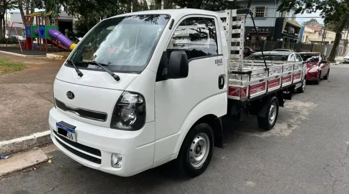 kia bongo bau e carroceria