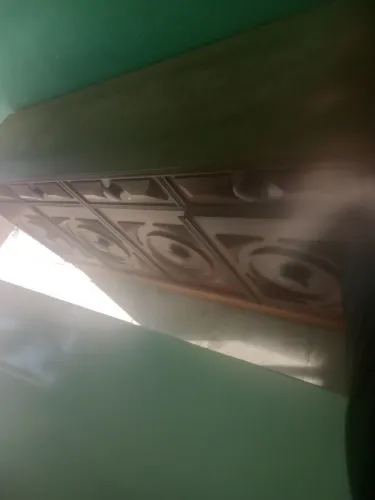Vendo esse móvel de madeira lindo