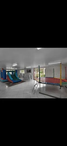 VENDO CAMA ELÁSTICA 2.80 