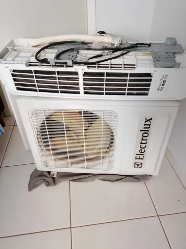 Vendo ar condicionado