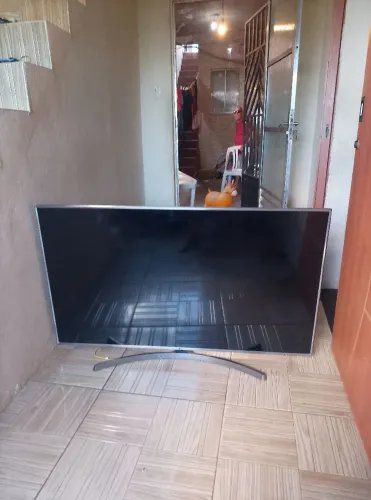 Tv LG quebrada