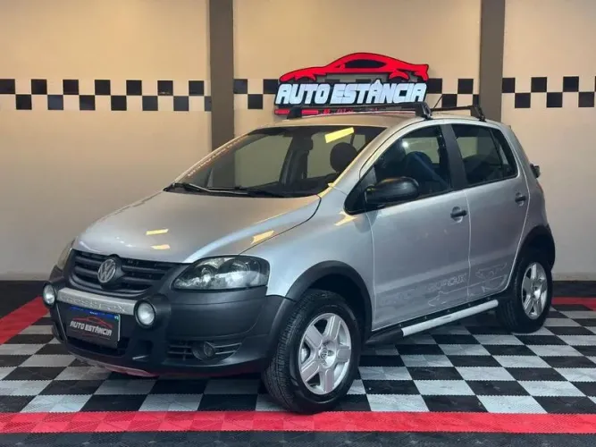 Volkswagen Crossfox 1.6 MI Total Flex 8V 5P 2010