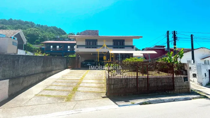 Casa para aluguel, 4 quartos, 2 vagas, SAMBAQUI - Florianópolis/SC