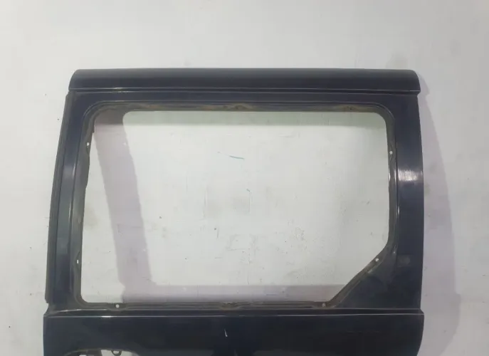 Porta Traseira Esquerda Grand Caravan 1996 A 2000 Detalhe 