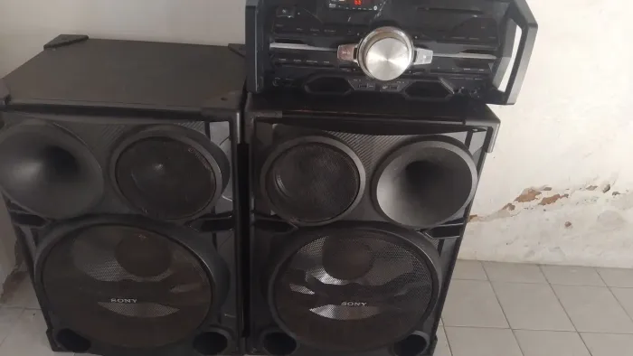 Vende se som sem defeito aceito oferta 