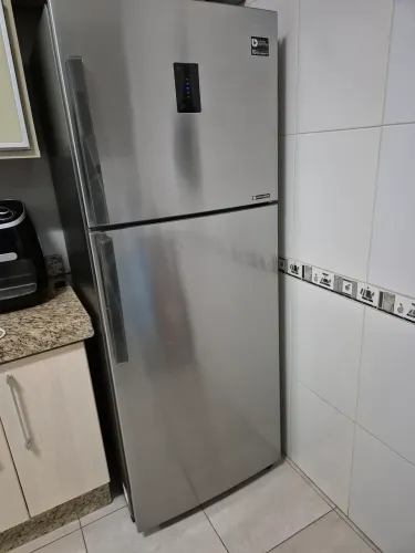 Geladeira Samsung Inverter RT38 385L