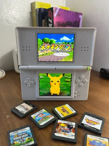 DS Lite + 7 JOGOS