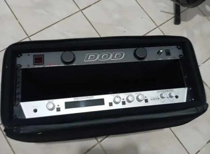 Rack de Efeitos Guitarra