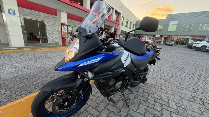 Moto zero! Sem detalhes!