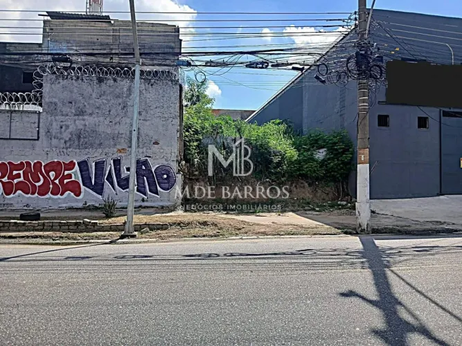 Excelente terreno à venda na Rua Carolina Machado - Oswaldo Cruz