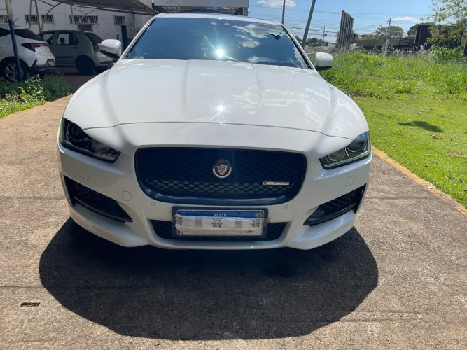 Jaguar XE 2.0 Turboch. R-sport 240/250cv Aut. 2018
