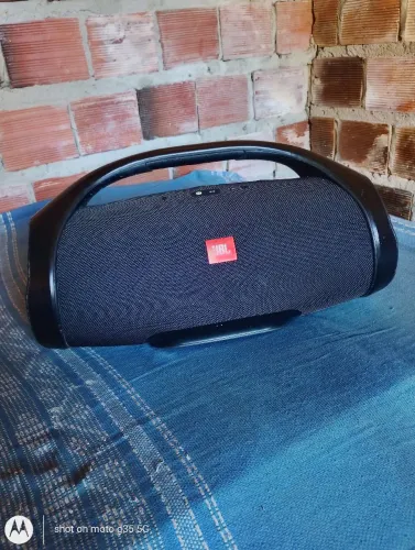 Vendo JBL Boombox original