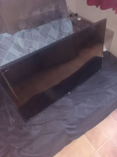 TV AOC  40" LED.