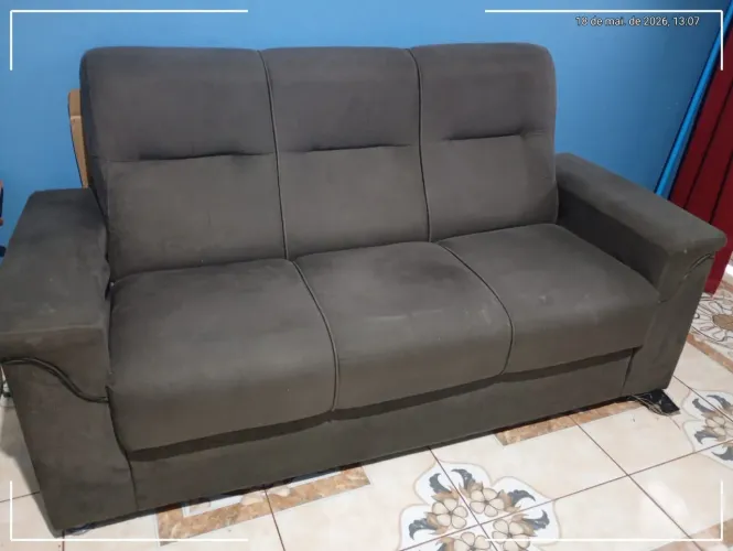Vendo Sofá de 3 lugares 