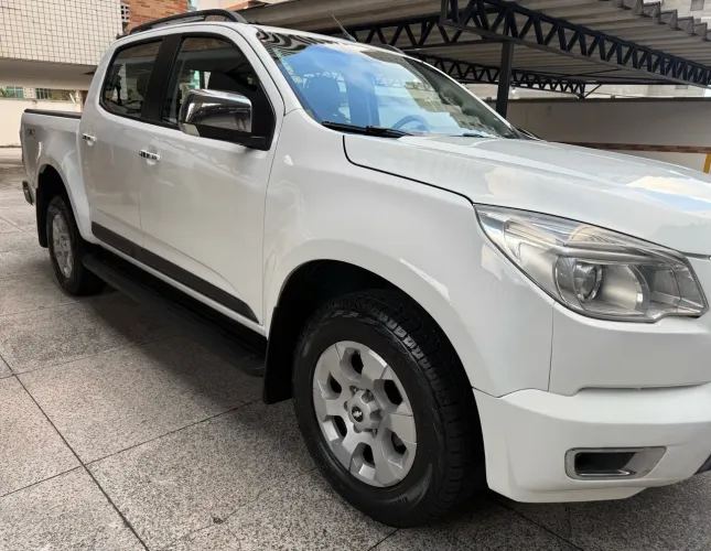 Chevrolet S10 Pick-up LTZ 2.8 TDI 4X4 CD Dies.aut 2013