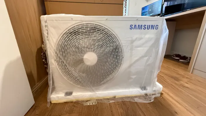 Ar Condicionado Samsung WindFree 18.000 BTUs Inverter Quente/Frio (NOVO)