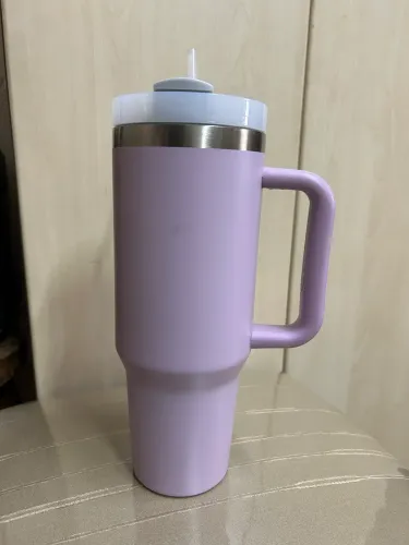 Copo térmico 1,250ml com canudo