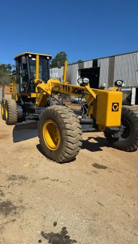 Motoniveladora XCMG 2024 GR1803BR Nova