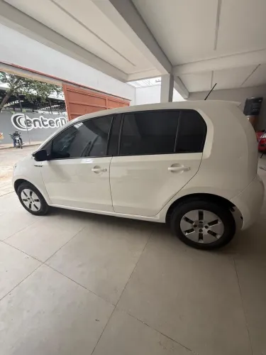 Volkswagen Up! Move 1.0 Total Flex 12V 5P 2015