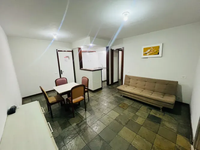 Quarto e Sala à Beira de Maceió 