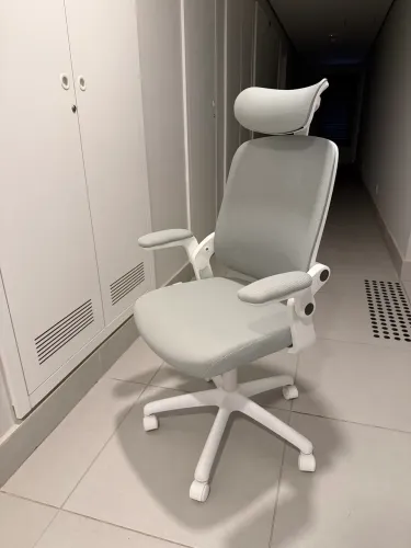 Cadeira Ofice Elements Nova Sem Uso