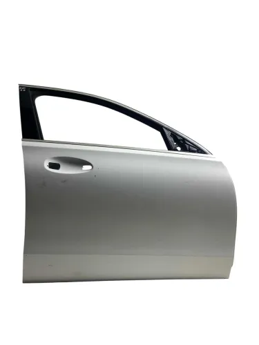 Porta dianteira direita mercedes C200 2023 a 2025