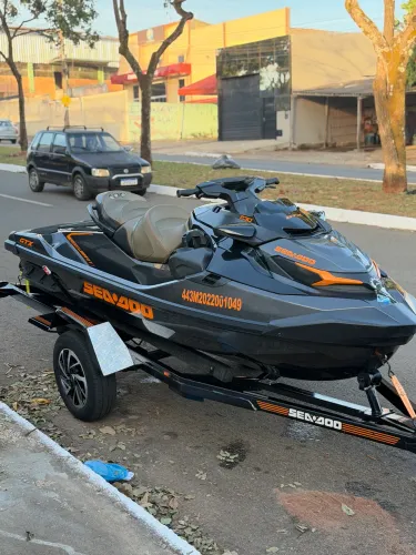 Jet Ski SEA-DOO GTX 230 2021 + CARRETA