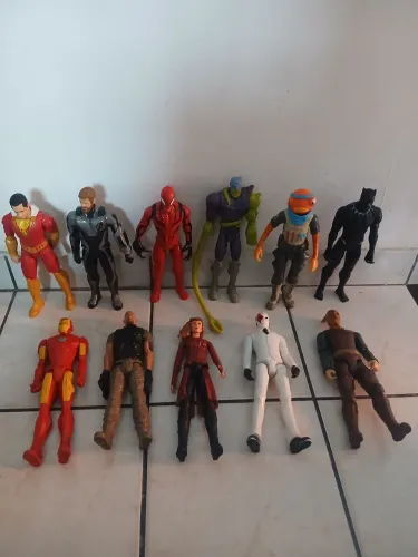 Bonecos Heróis 30cm (Marvel, Dc, etc)