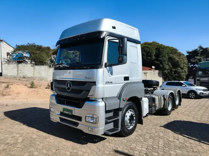 MERCEDES BENS AXOR 2536 2021
