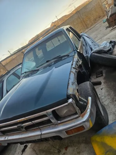 Vendo chaparia de Hilux sem motor/sem eixo traseiro/sem caixa