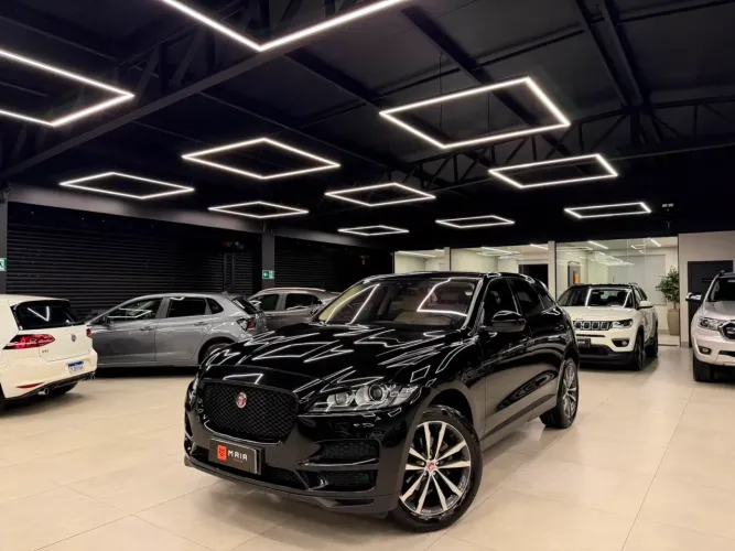 Jaguar F-Pace 2.0 Prestige 250cv Aut. 2020