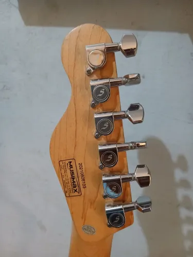 Guitarra strinberg