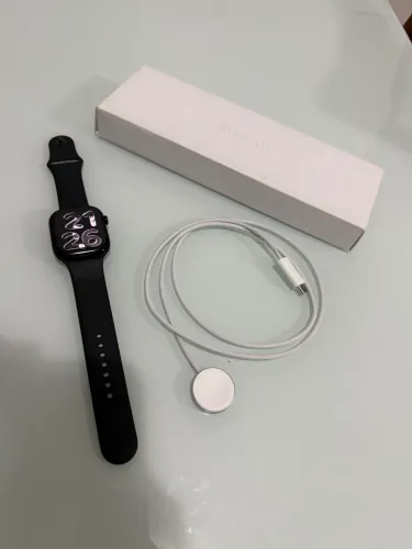 Apple Watch series 11 46mm Jet Black GPS