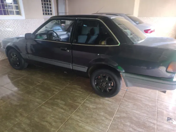 Ford Verona GLX 1.8 (modelo Antigo) 1992