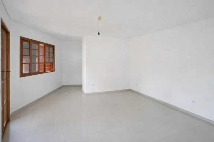 Sobrado para Locação em Mairiporã, Jardim Samambaia, 2 dormitórios, 3 banheiros, 1 vaga