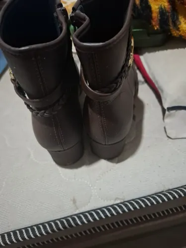 Bota