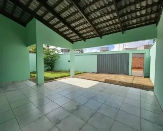 AM-vende-se casa em vista da Serra