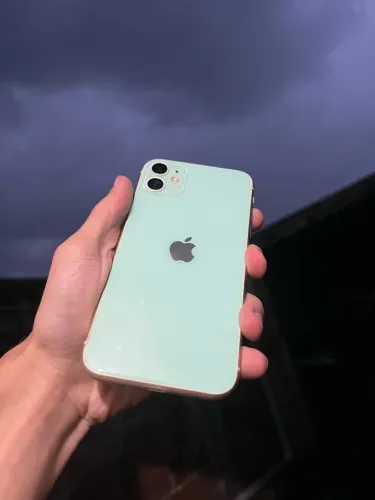 Vende-se Iphone 11