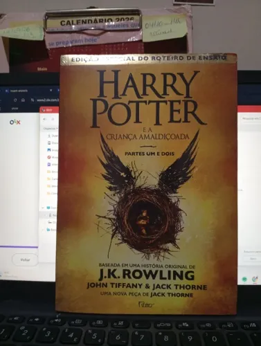 Harry Potter e a Criança Amaldiçoada(ainda na embalagem)
