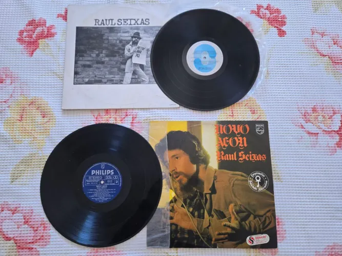 Lote 2 LPs Originais Raul Seixas - Novo Aeon (1975) e Metrô Linha 743 (1984)