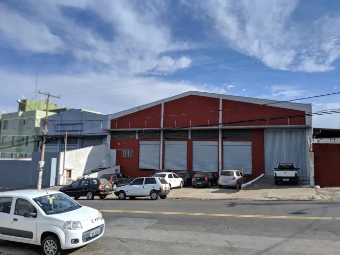 Comercial/Industrial de 1150 metros quadrados no bairro Jardim do Lago