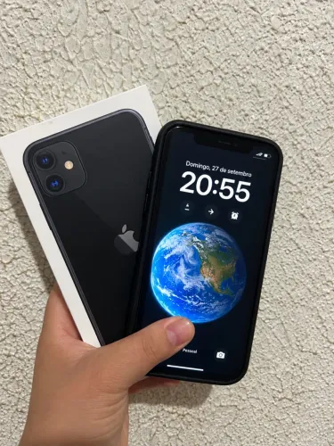 iPhone 11 preto,64 gb funcionando tudo perfeitamente!