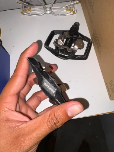 Pedal de clip pra mtb shimano me700