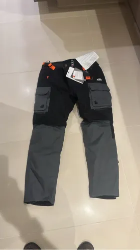 Calça ktm