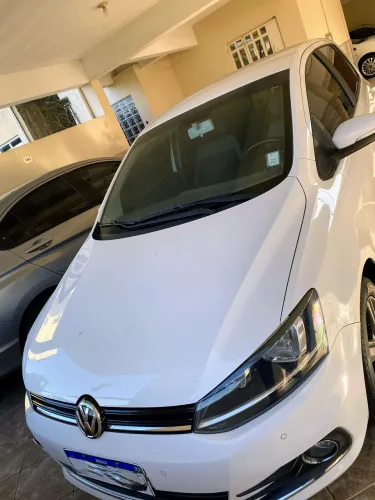 Volkswagen Fox Highline 1.6 Flex 16V 5P 2015