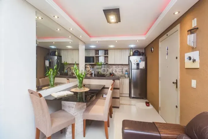 Apartamento mobiliado à venda no Morro Santana!