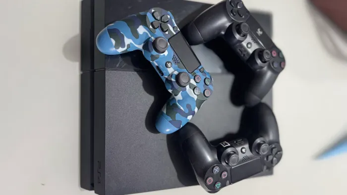Ps4 slim aceito trocas 