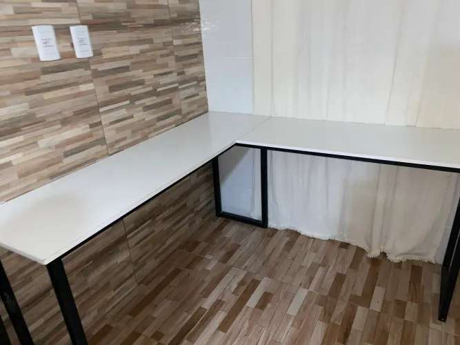 mesa em L
